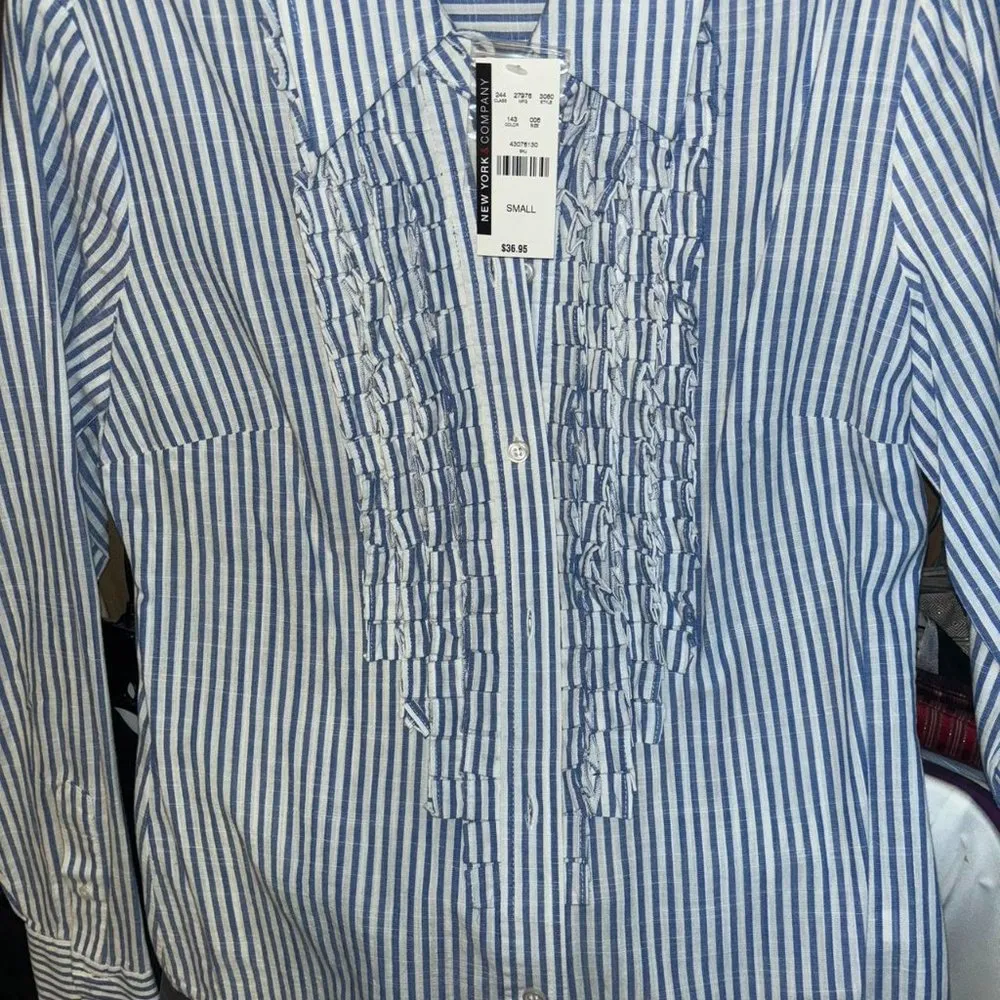 New York & company button down - Image 2