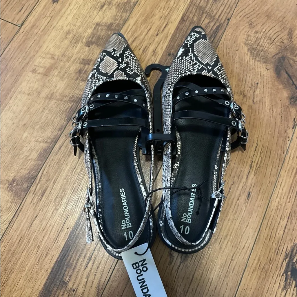 No Boundaries Snakeskin Strappy Moto Flats - Image 4