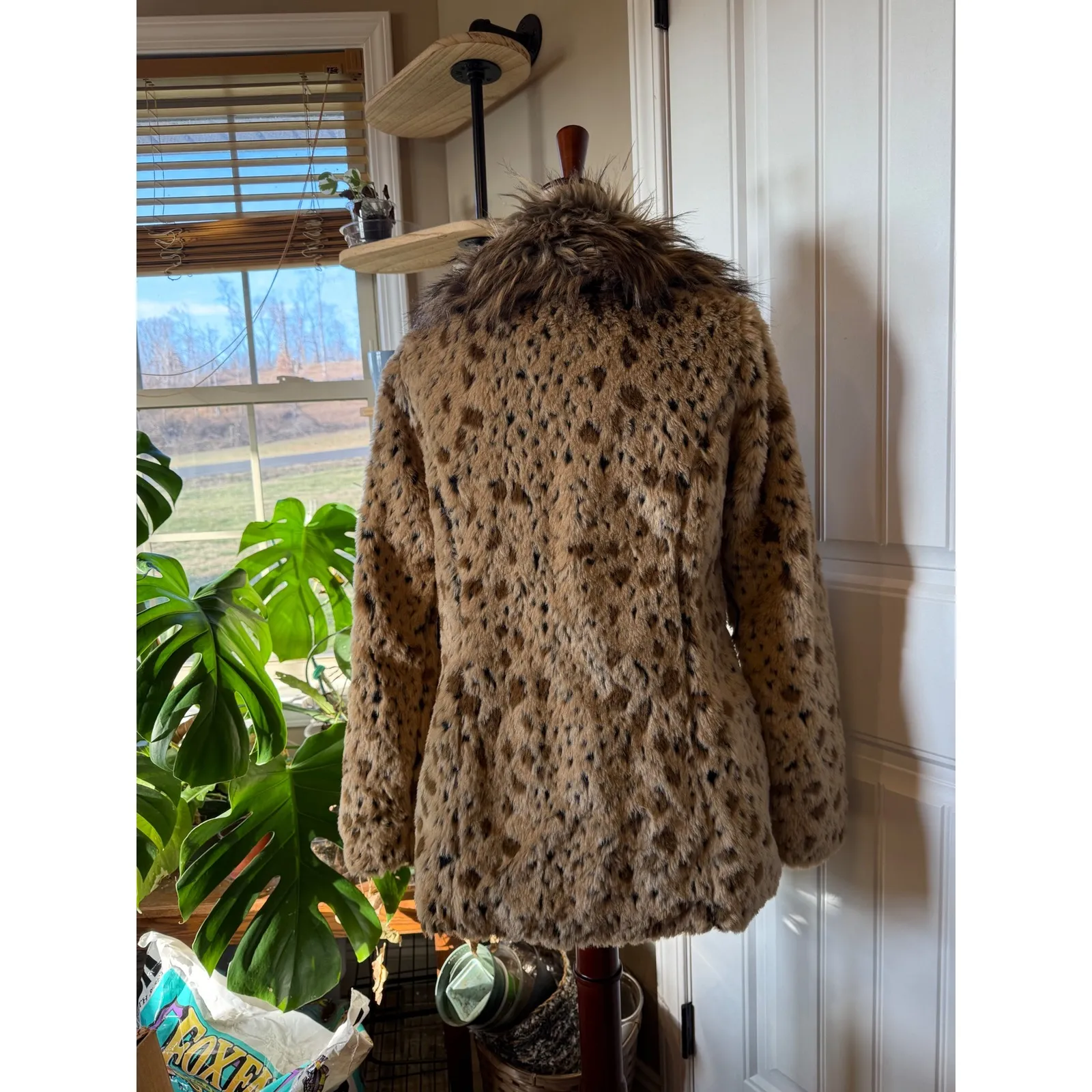 Daytrip  Leopard Faux Fur Collar Jacket Women's Size M - Image 6