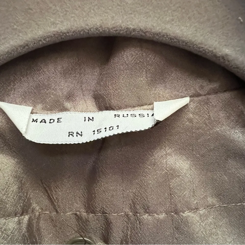 Vtg. Current Seen trench style coat/jacket with button lining. Sz. Generous M Tan Size M - Image 9