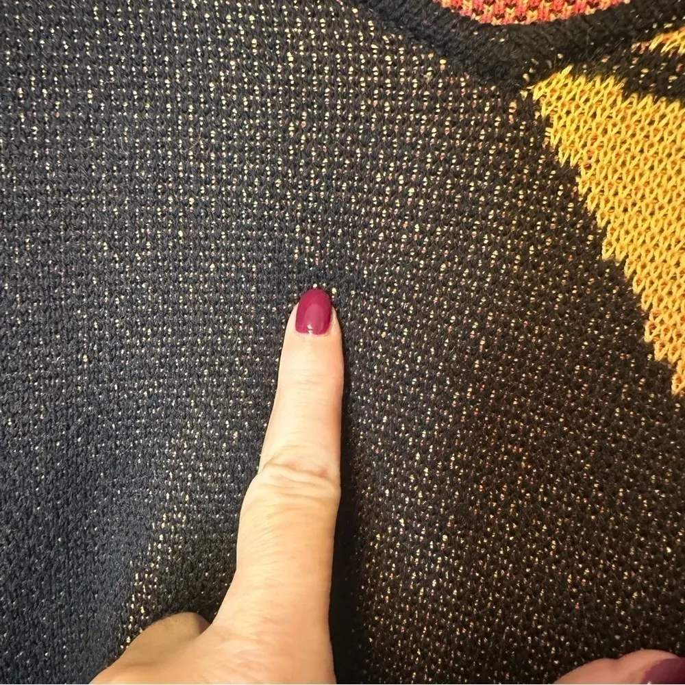 ANDREE by Unit Pink Red Yellow Luscious Lips Kiss Sweater Distressed Women’s M - Image 11