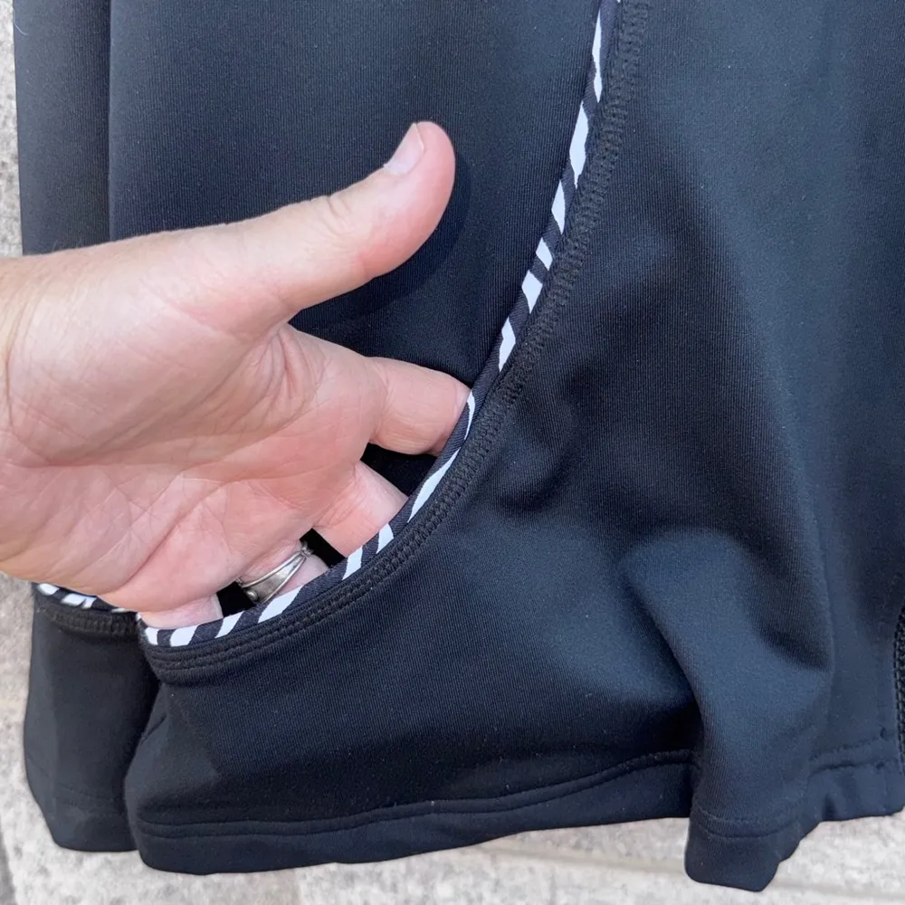 Women's Zenergy by Chico's Jacket Size 2 Black - Image 3