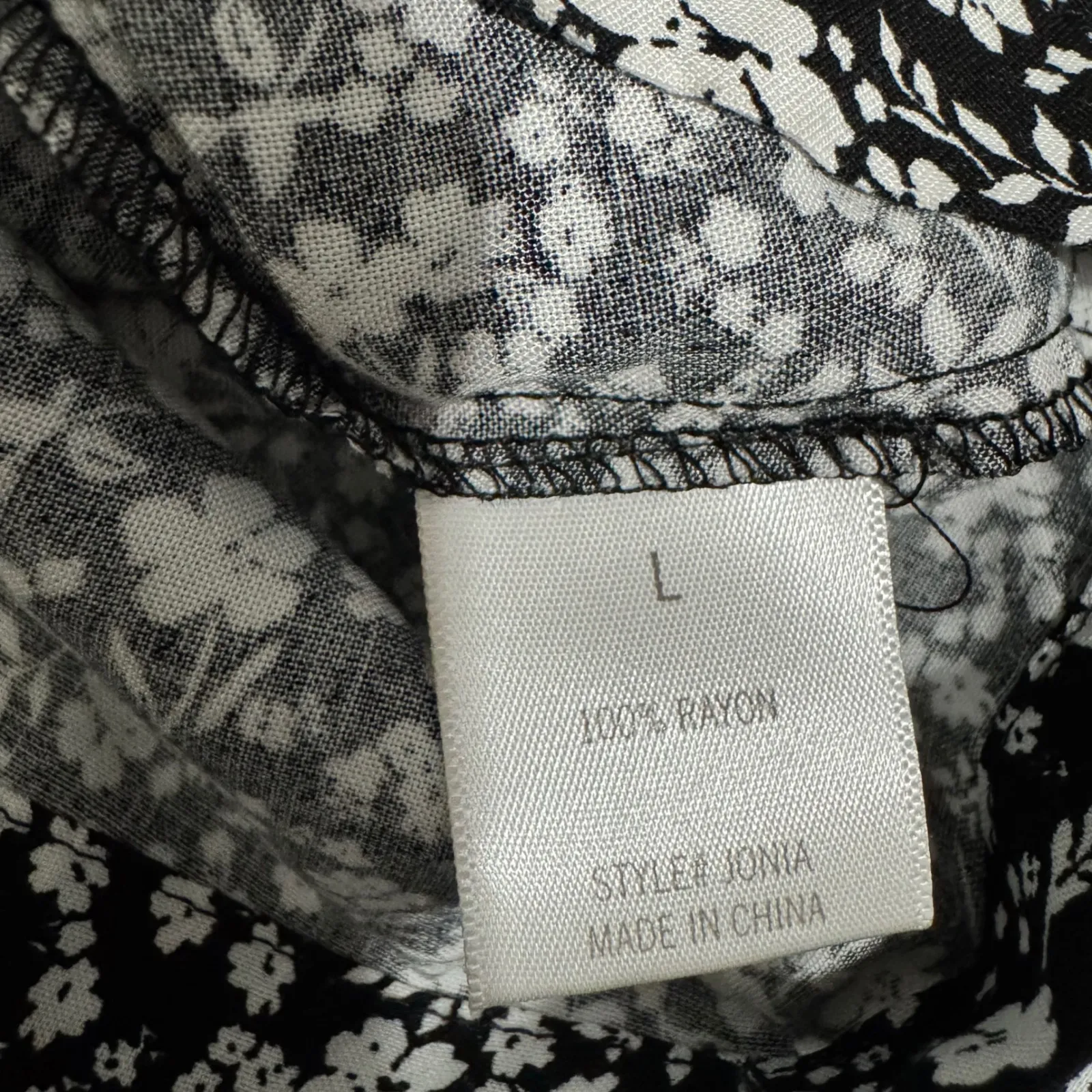 Blue Rair‎ Women Floral Jumpsuit Wide Leg Crop Tie Shoulder Smocked Waist Size L Black Size L - Image 12