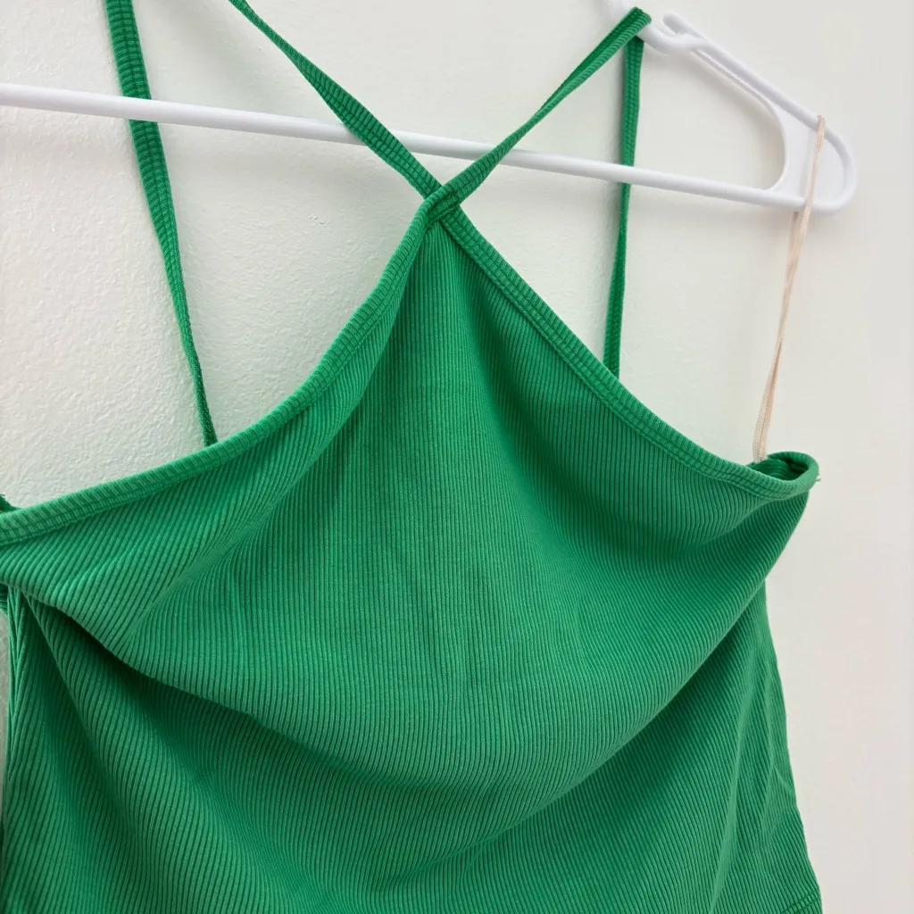 aritzia green wilfred free appeal tank - Image 2