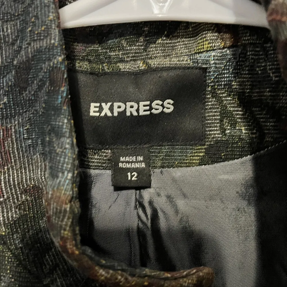 Express vintage flower print coat in size 12 - Image 4