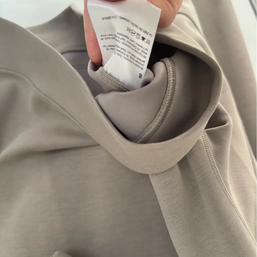 Lululemon Hoodie - Image 5