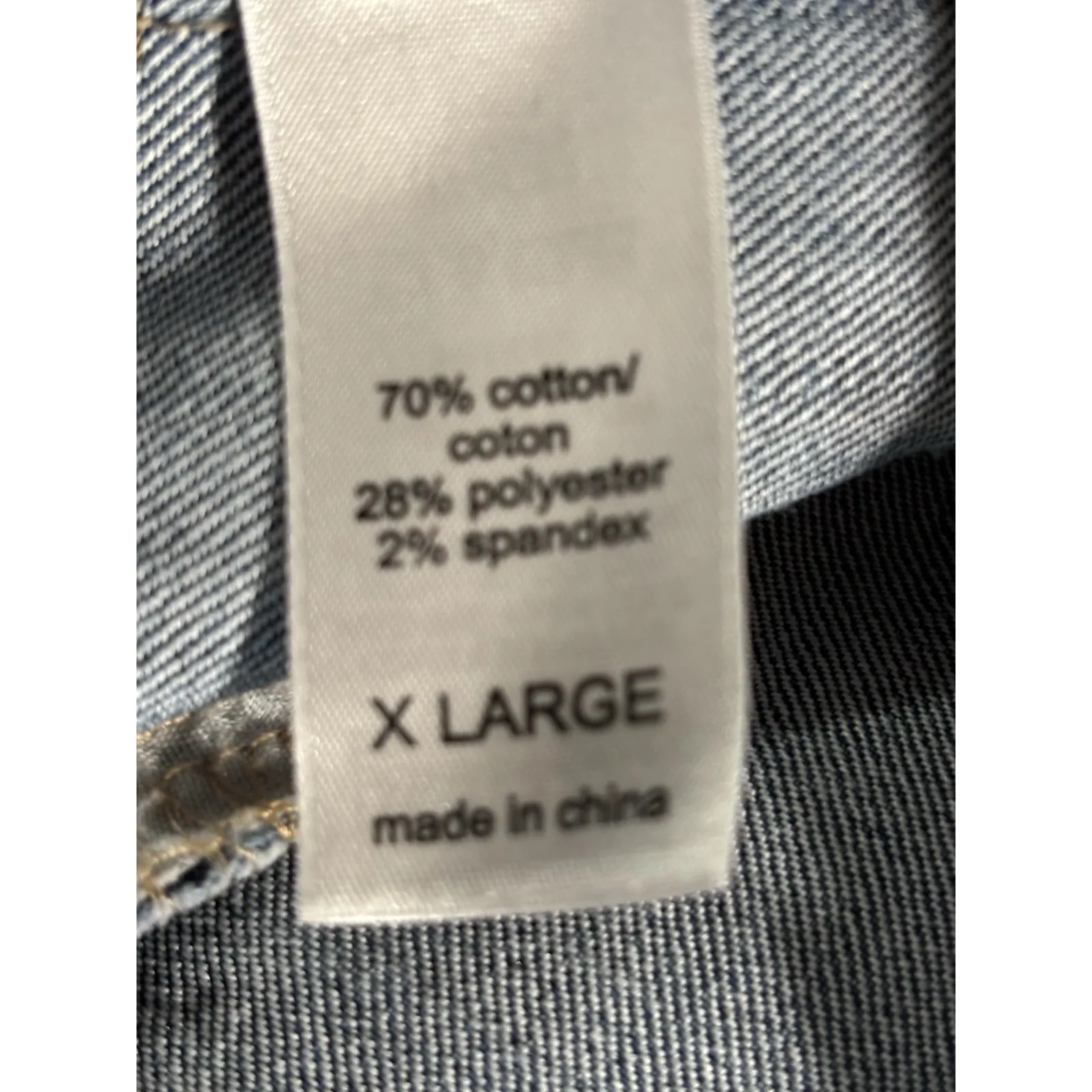 Maurices Med Wash Semi Crop Button Up Denim Jean Jacket Size XL Pockets - Image 6