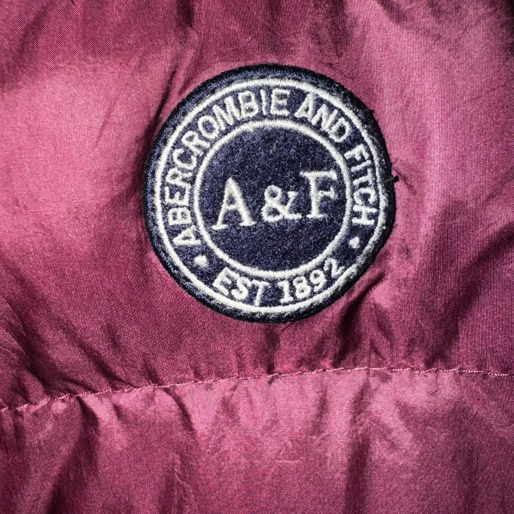 Abercrombie and Fitch Women's Puffer Jacket Lightweight Down Insulated Maroon S - Image 3