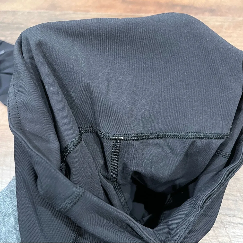 Lululemon Black Cropped Leggings - Image 9