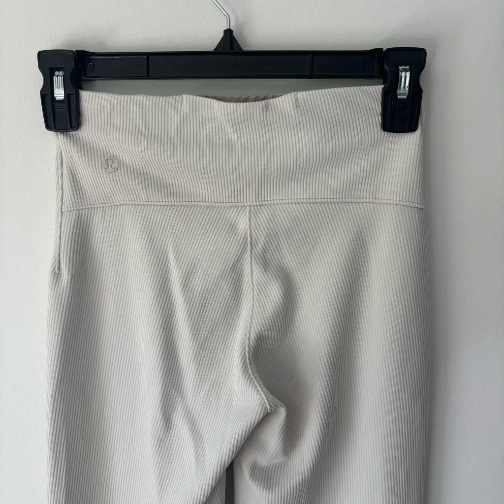 Lululemon  Ribbed Softstreme Zip-Leg High-Rise Cropped Pant Legging 25" in Bone - Image 9