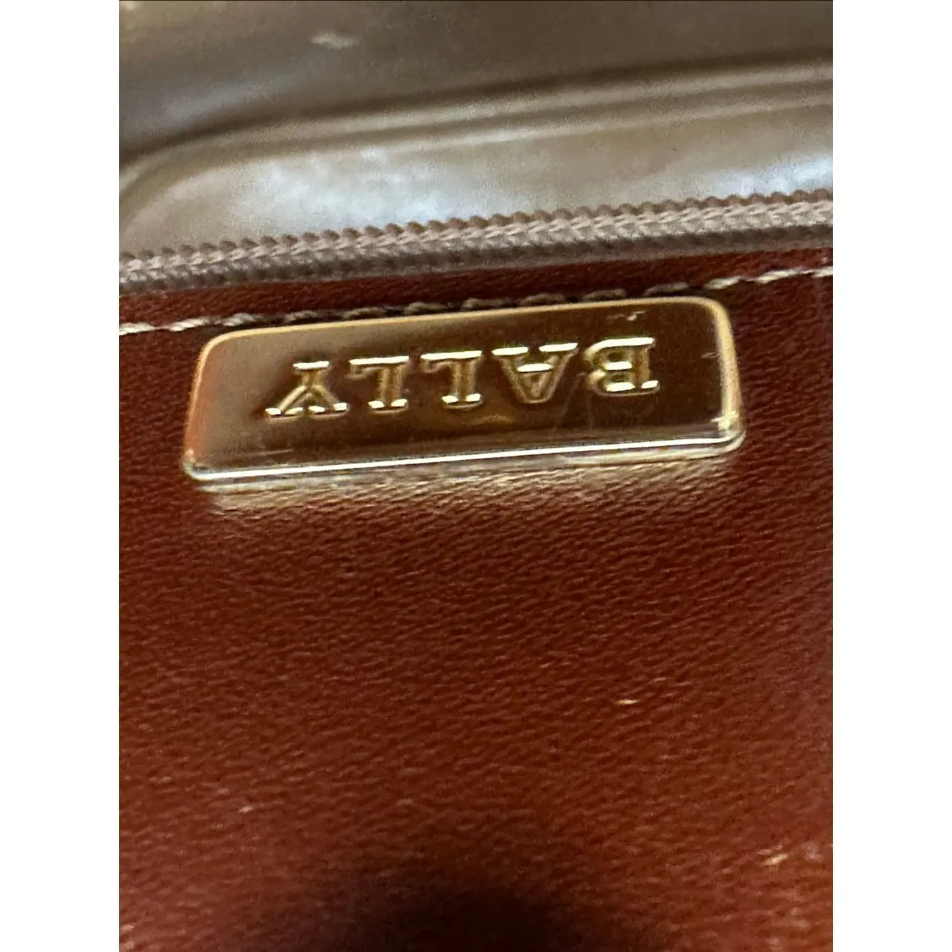 Vintage Bally Leather Bag w/ Wallet Brown - Image 6