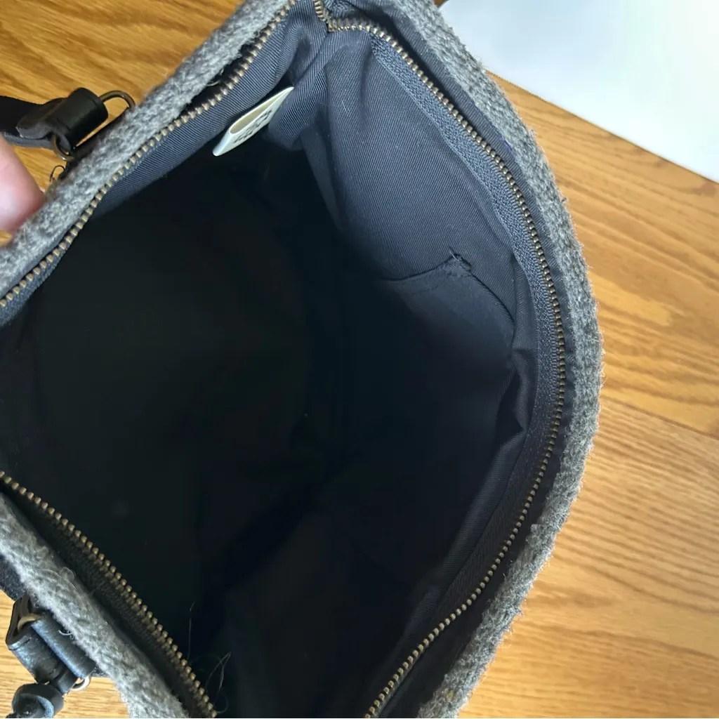 First Frost Wool Shoulder Bag by MZ Fair Trade 100% Wool Gray Blue Cream zipper - Image 5
