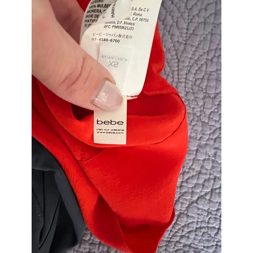 Bebe silk top - Image 6