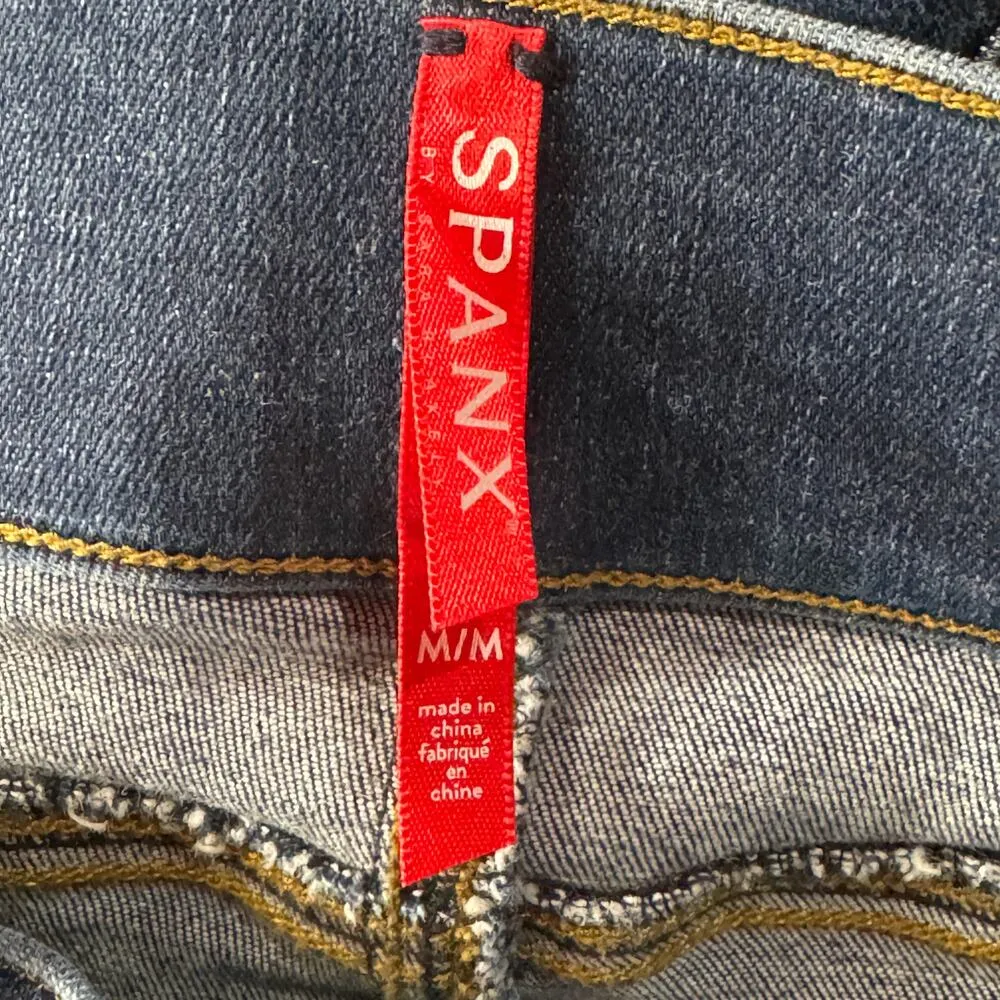 Spanx Medium Skinny Jeans Pull-On Distressed Elastic Waist Frayed Hems Stretch - Image 6