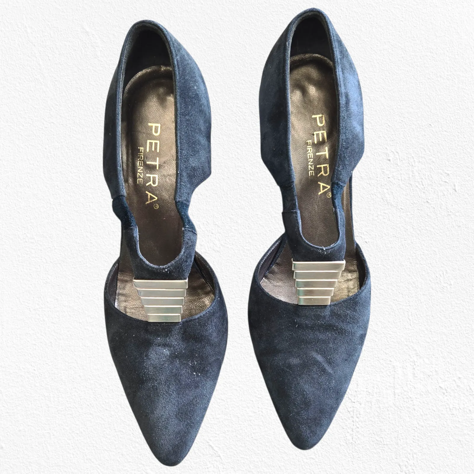 1980s Vintage Blue Italian Suede Pointed Toe Heels Size 5.5 Made in Italy - Image 15