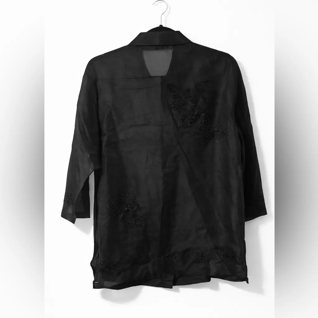 ✨Vintage Laura Ashley Silk Button-Up Blouse Size M - Image 2