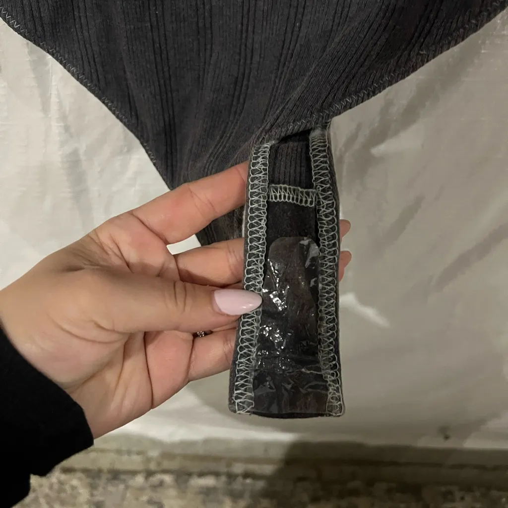 NEW Intimately Free People Gray Ribbed Tie Sleeve Bodysuit Size Small - Image 4