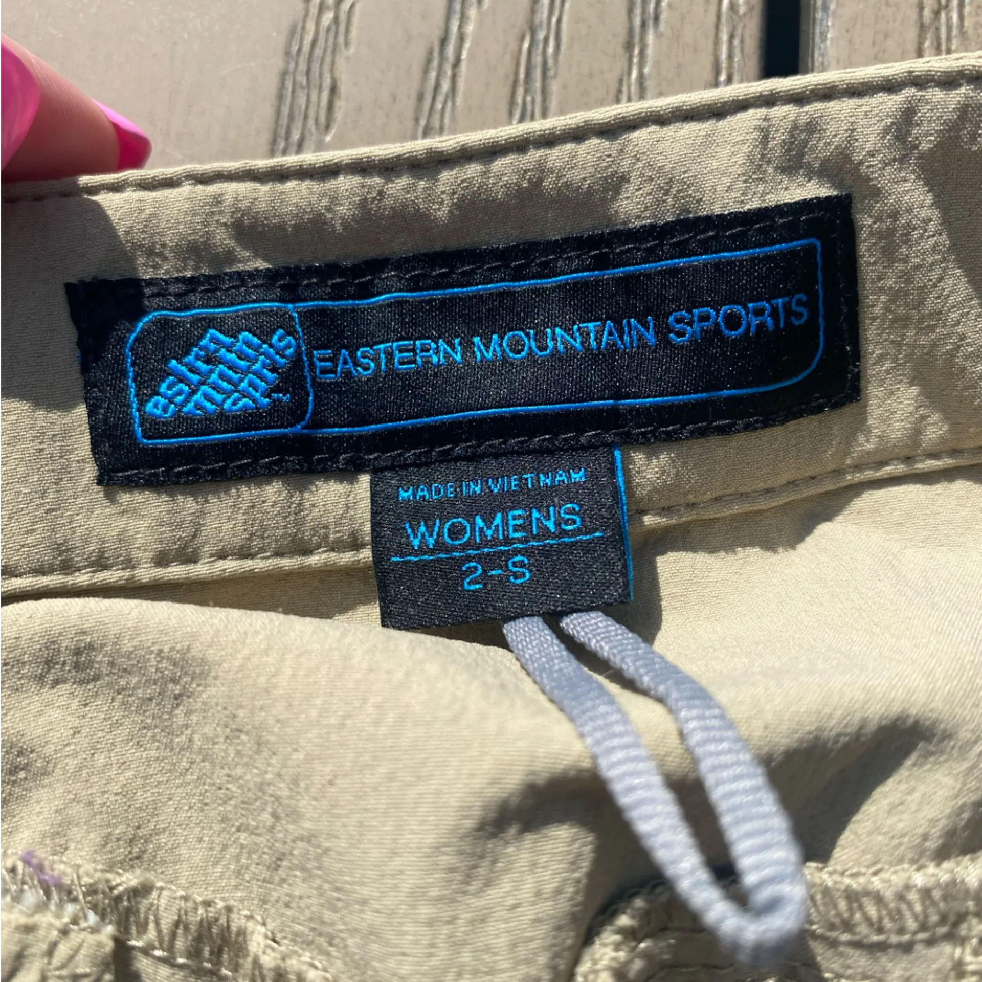 Eastern Mountain Sports women’s tan khaki hiking pants 2 excursion compass pants - Image 5