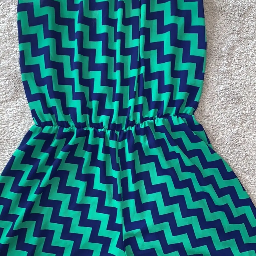 MITTO Blue & Green Sleeveless Chevron Shorts Romper Sz L - Image 3