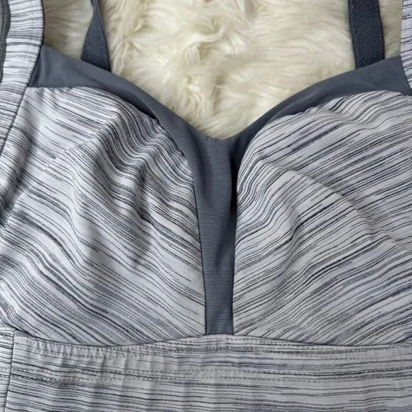 Lululemon Ta Ta‎ Tamer III Space Dye Camo White Silver Spoon Bra Size 36D - Image 9