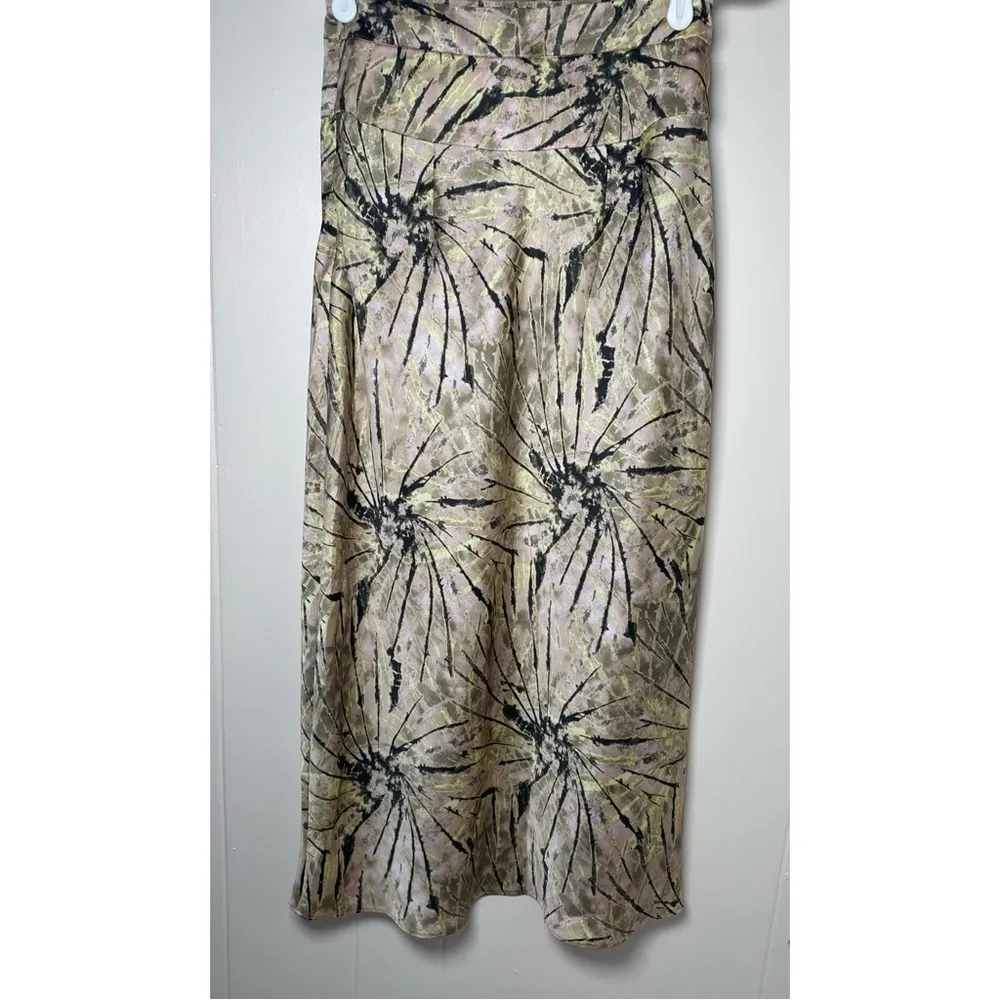 Free People Normani Bias Printed Skirt in Magic Smoke Combo Size 2 Gently Used - Image 7