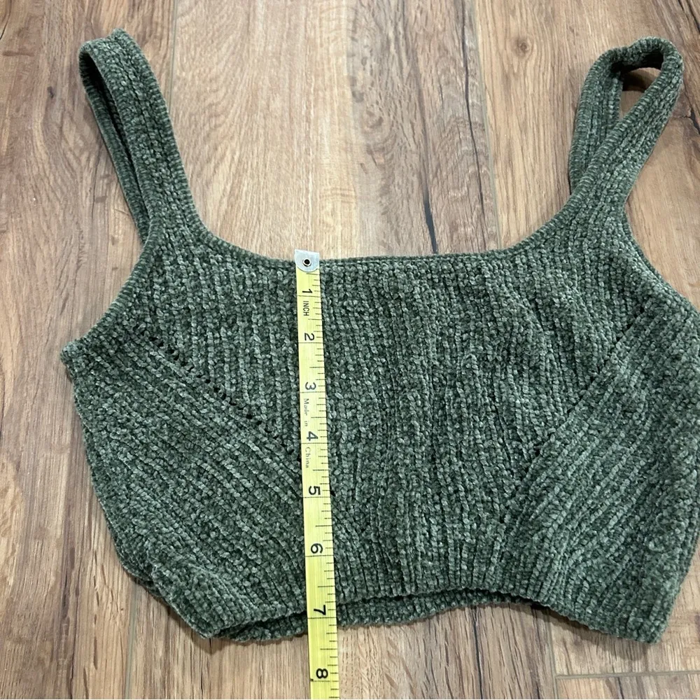 Nikka K Knitted Tank Crop Top Women's Size Small Green Knit Polyester Sleeveless - Image 5