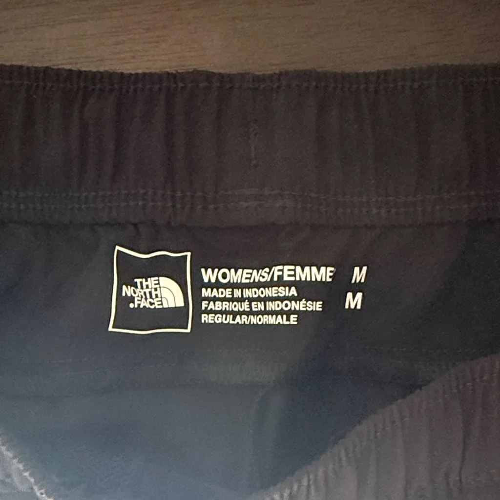 NWT The North Face Wander Short Standard Fit Black Size M - Image 4
