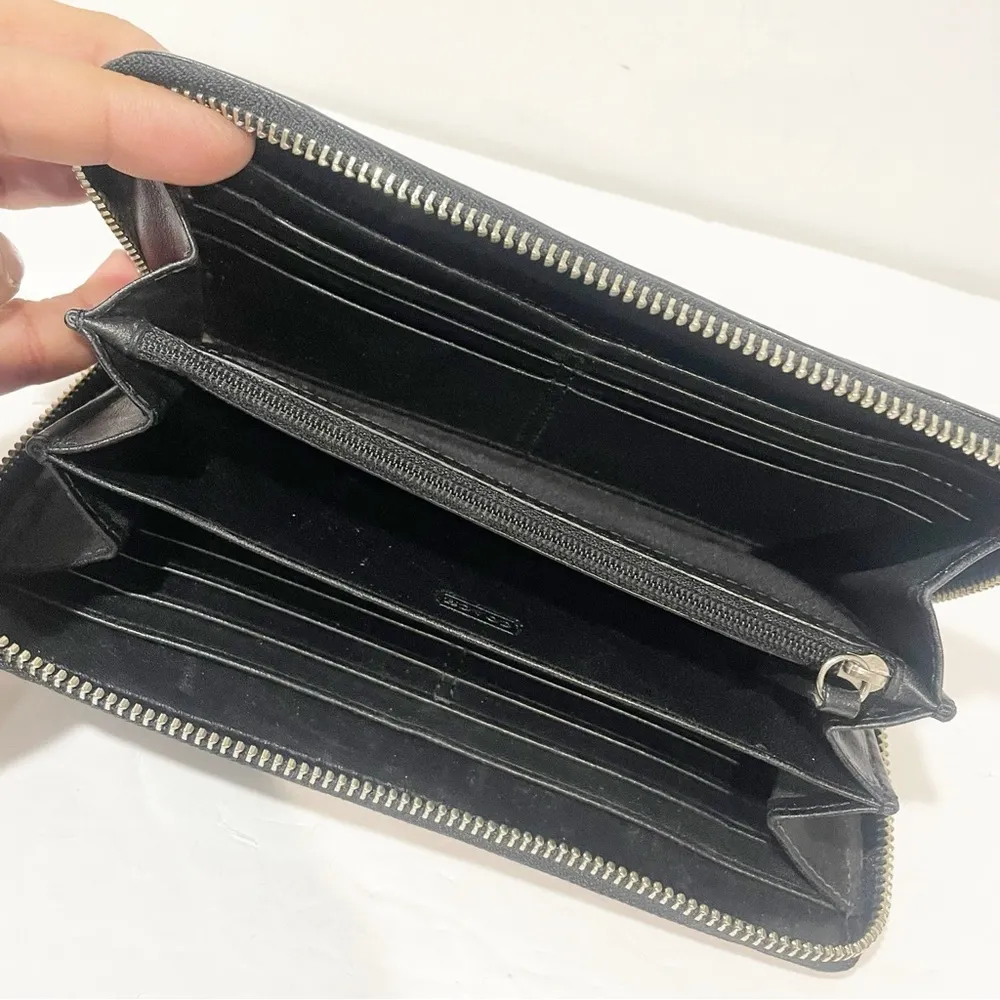 COACH Black Leather Wallet ZOE Signature C Zip Clutch Jacquard W Buckles - Image 3