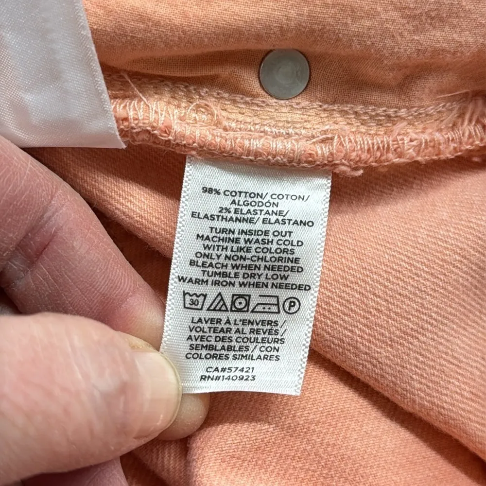 LOFT NWT Peach Pink Denim High Rise The Cut Off Jean Shorts Size 25 - Image 7