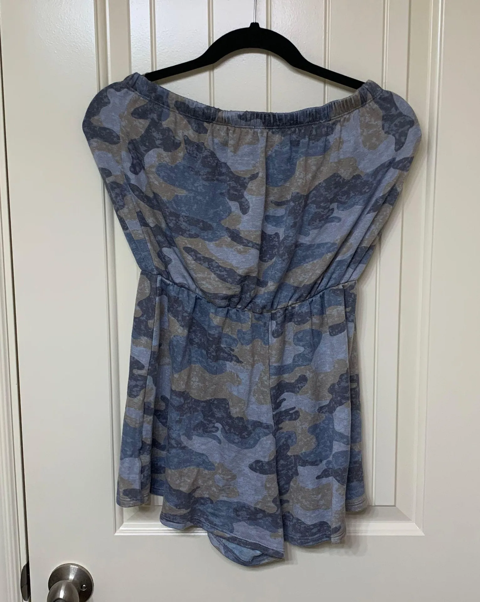 Entro Strapless Camo Romper - Image 4