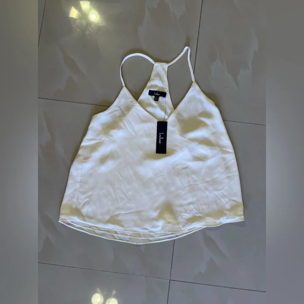 Lulus | Chic Disposition Ivory T-Back Cami Top M Lightweight Summer Tank Beige - Image 5