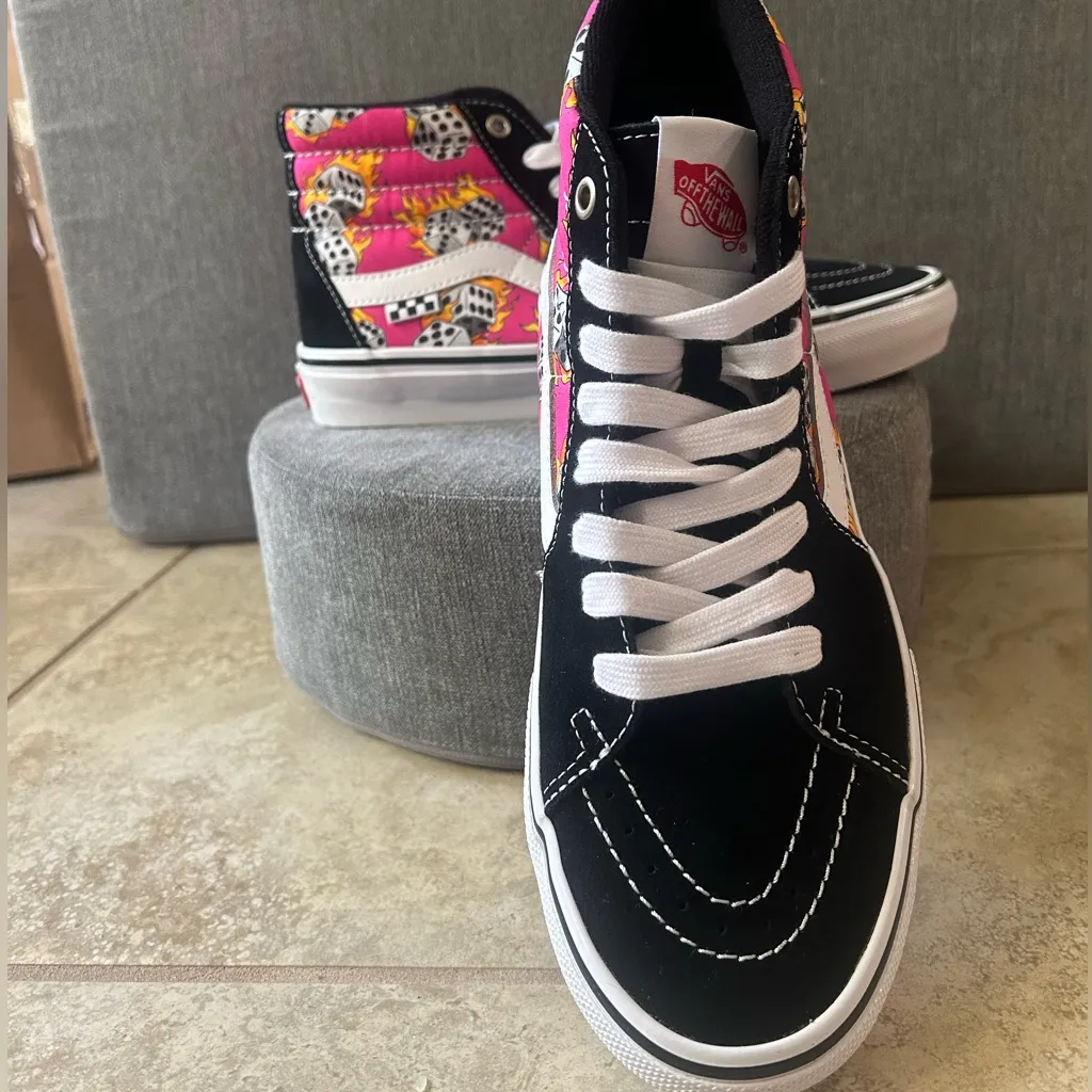 NWOT Vans High-Top Sneakers, Pink and Black Flame Dice, men’s 7.5 women’s 9 - Image 4