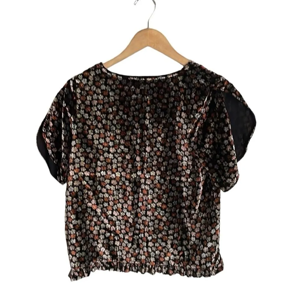Madewell Velvet Tulip-Sleeve Ruffle Top in Petite Blooms - Image 3