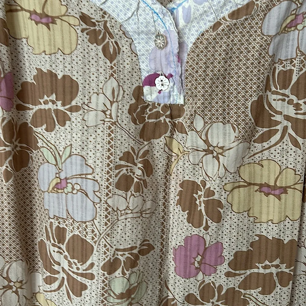 Lux Cute Boho Brown/Purple Floral Lace Cap Sleeve Shirt Top **Size L** 🌸🌸 Size L - Image 4