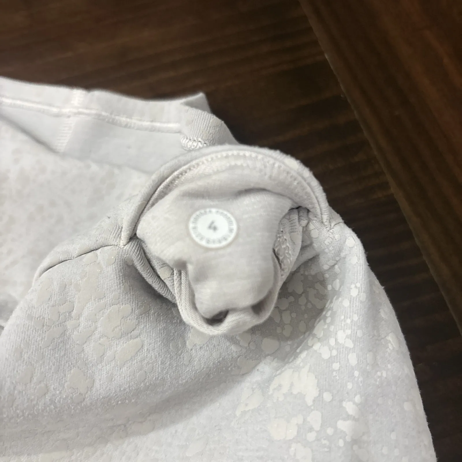 Lululemon Energetic Edge Sports Bra 360 Reflectivity Sz 4 Running Athletic - Image 7