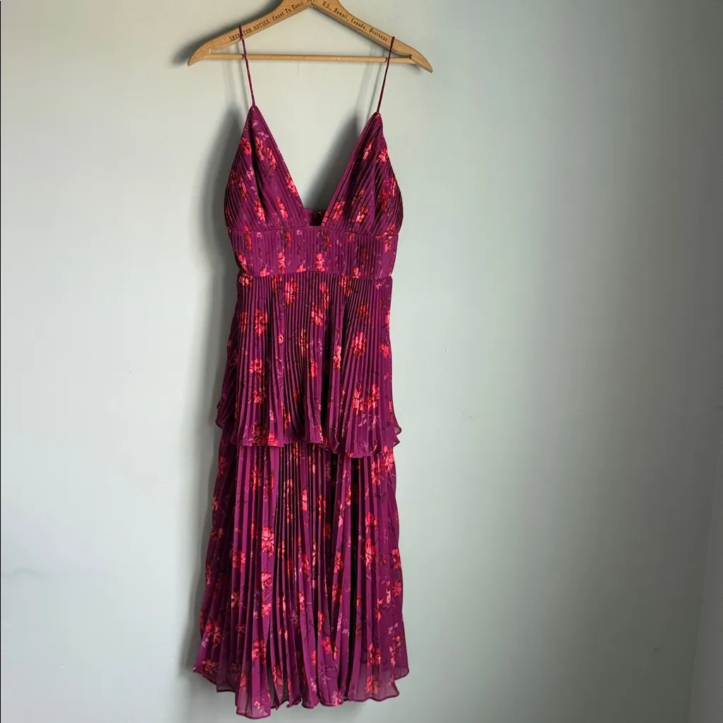 Amur Catarina V Neck Pleated Dress 2 Pink - Image 2