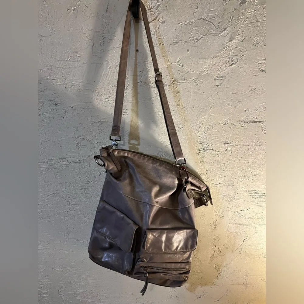 HOBO large handbag/crossbody:grey leather handbag. Gently carried - Image 2
