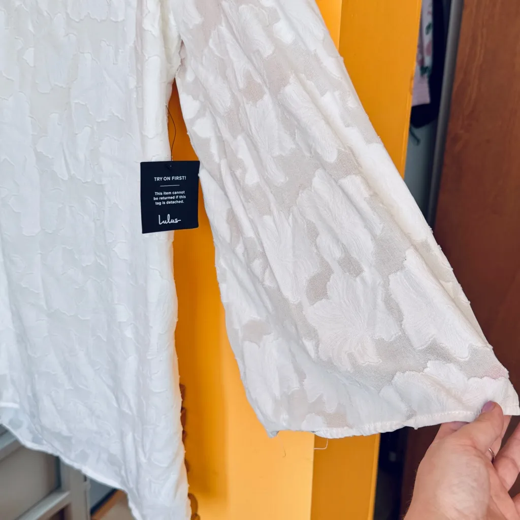 Lulus "Dreamy Stunner White Floral Burnout One-Shoulder Shift Dress M - NWT - Image 3