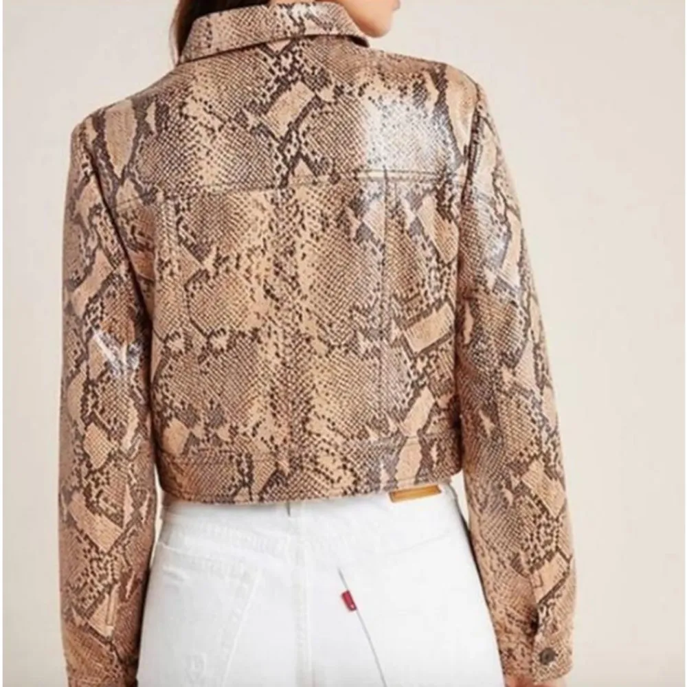 NWT Anthropologie Current Air Brown Python Snake Cropped Trucker Jacket XSP - Image 3