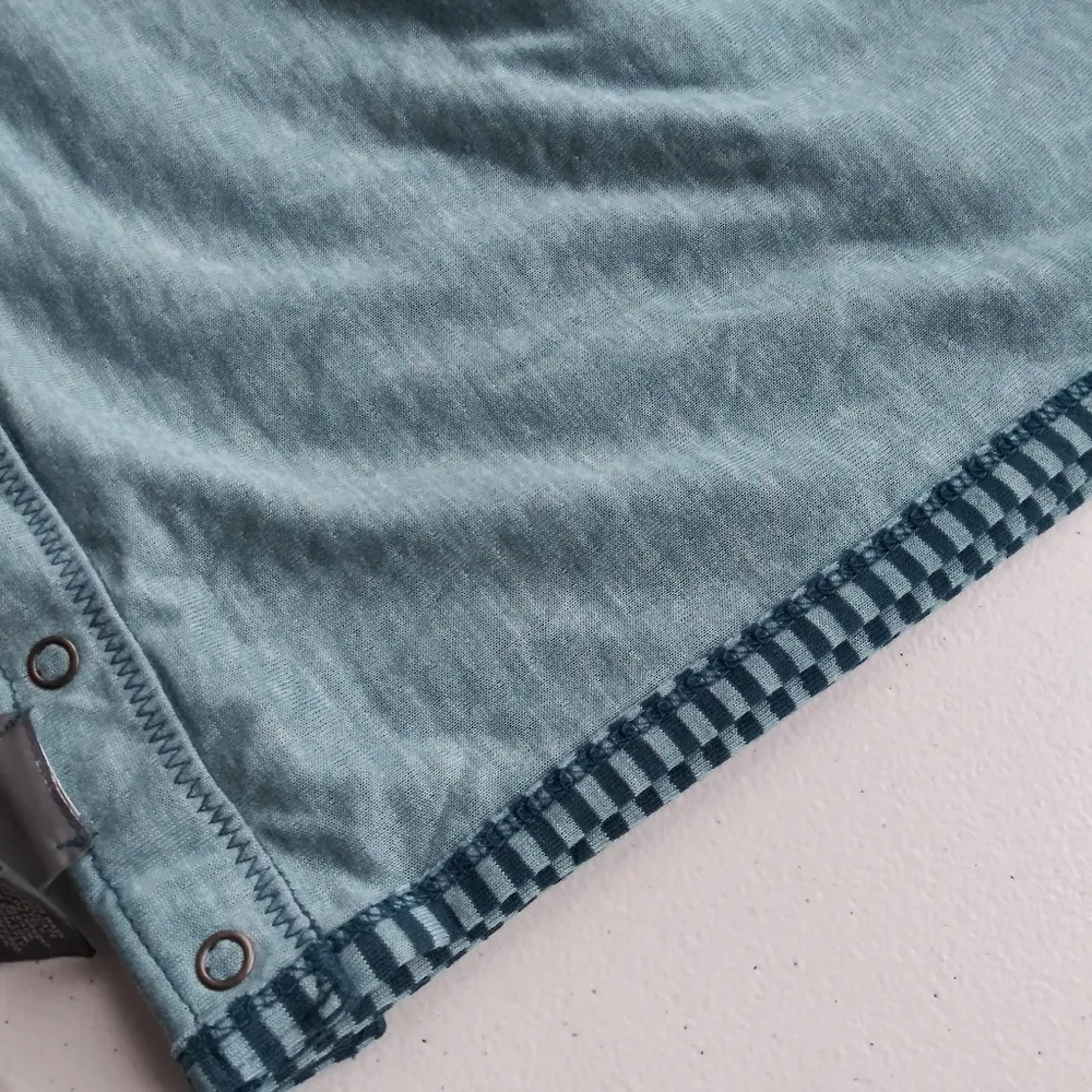 EDDIE BAUER Women's Striped Polyester Twilite Snap Button Scarf  One Size - Image 4