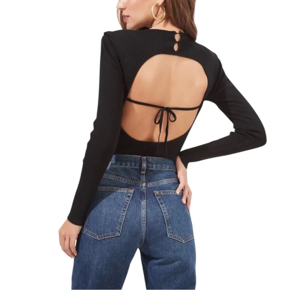 ASTR The Label Felice Long Sleeve Back Cut Out Sweater Black Bodysuit MEDIUM - Image 9