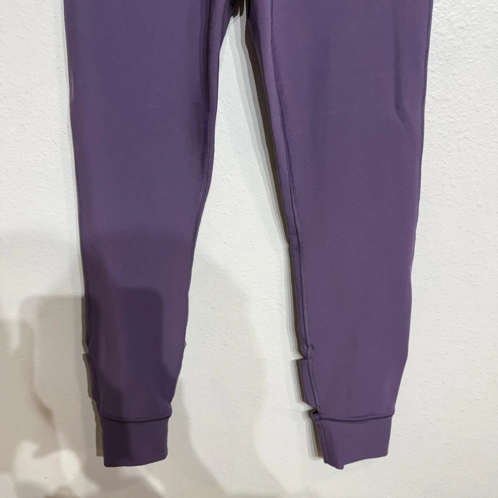 Johnny Was Calme Mulled Grape Cutout High Waist 7/8 Leggings Sz M NWOT - Image 4