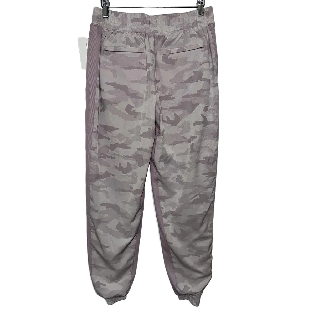 Athleta Brooklyn Lined Camo Jogger Lux Shasta Purple Camo Style 985549-01 Size 6 - Image 6