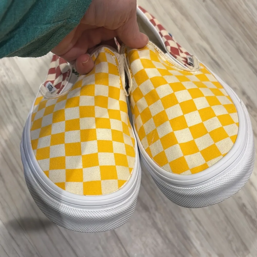 Vans classic slip on Multicolore Bianco Vero unisex shoe 
Women’s 8 men’s 6.5 - Image 3