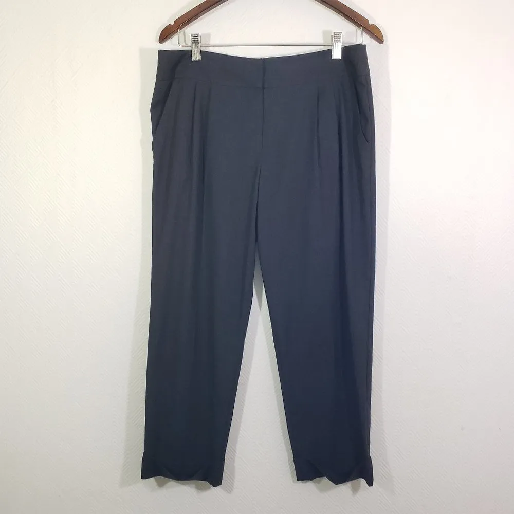 TRINA TURK Women's Size 12 Gray Cuffed, Cropped, Dress Pants - Image 8