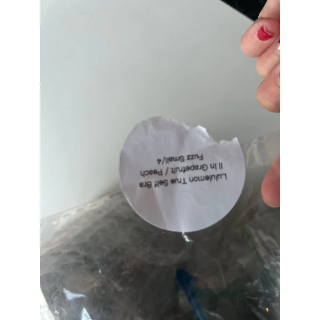 Lululemon athletica true self bra grapefruit peach fuzz small 4 yoga fitness - Image 8