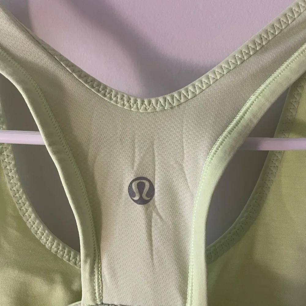 Lululemon tank - Image 5