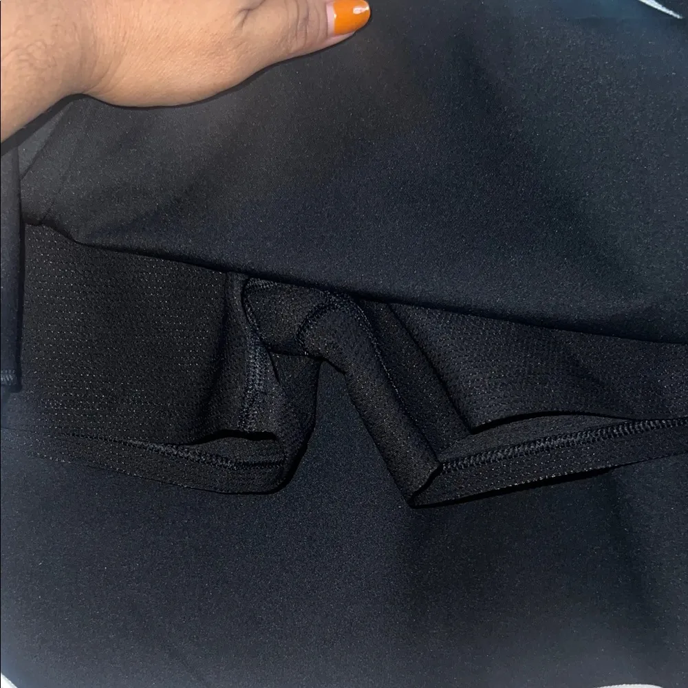 Gap  Black and White Mini Skirt - Image 4