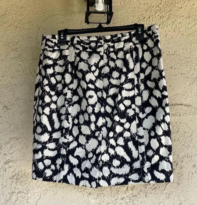 Ann Taylor LOFT pencil skirt - Image 2