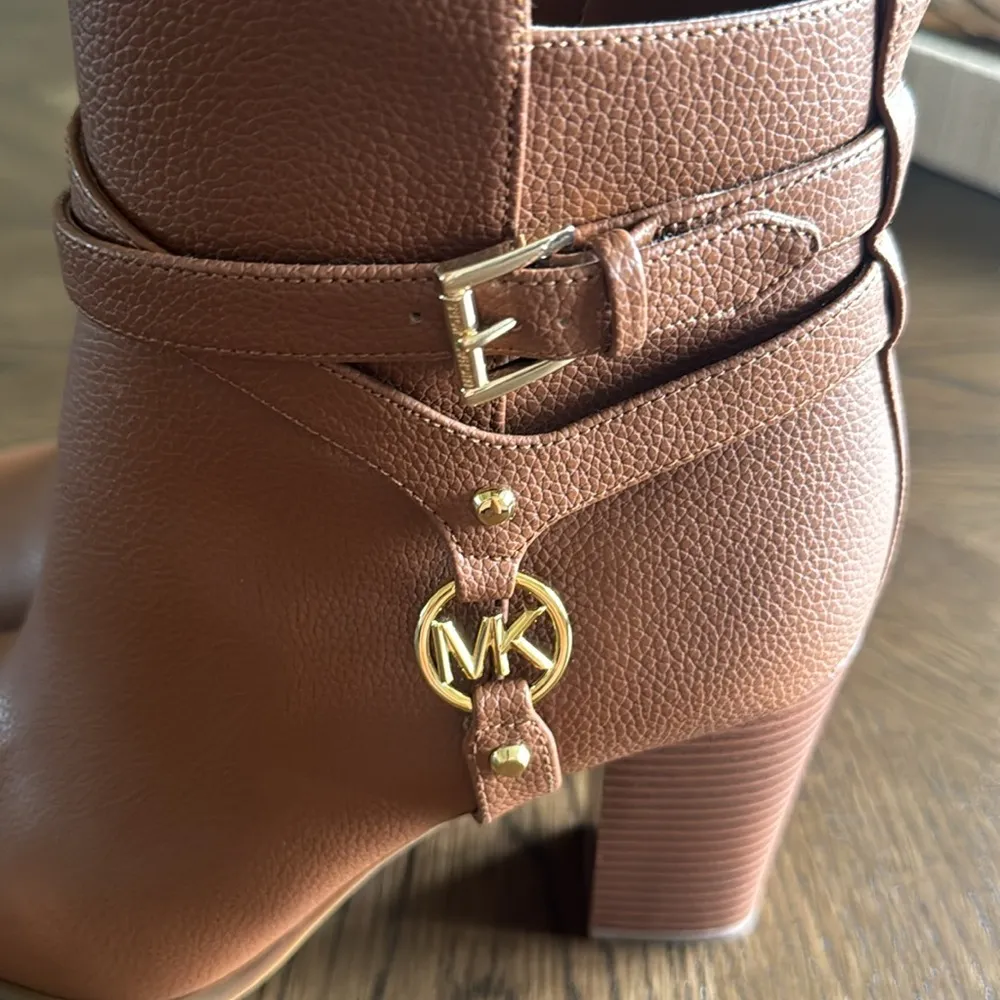 Michael Kors Women Tally MK Logo Brown Faux Leather Dressy Office Boots size 9.5 - Image 10